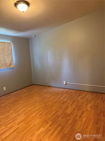 9804 S 252nd Street, Kent, WA 98030
