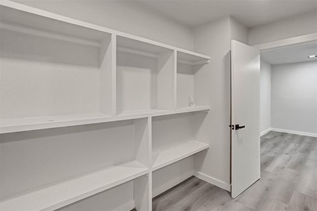 880 Tully Road 3, Houston, TX 77079