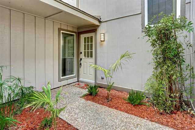 880 Tully Road 3, Houston, TX 77079