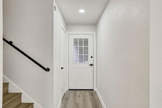 880 Tully Road 3, Houston, TX 77079