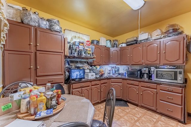 1032 S Maple Avenue, Oak Park, IL 60304