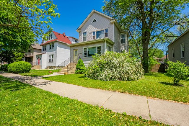 1032 S Maple Avenue, Oak Park, IL 60304
