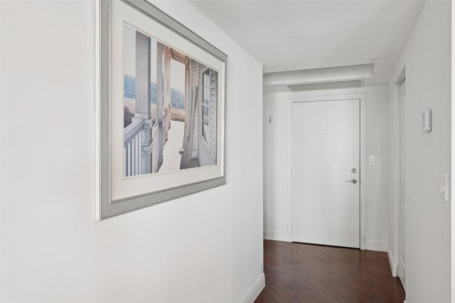 401 SW 4TH AV 904, Fort Lauderdale, FL 33315