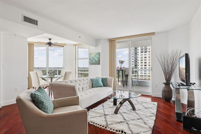 401 SW 4TH AV 904, Fort Lauderdale, FL 33315