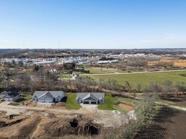754 Kensington Drive, Ripon, WI 54971