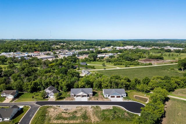 754 Kensington Drive, Ripon, WI 54971