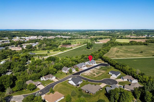 754 Kensington Drive, Ripon, WI 54971