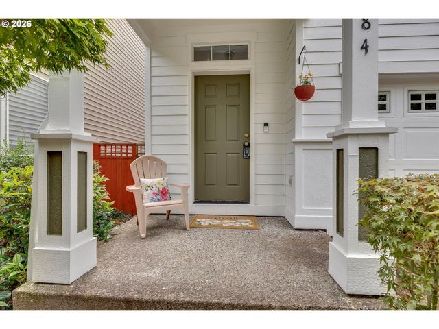 5584 Ne CADDIS Dr, Hillsboro, OR 97124