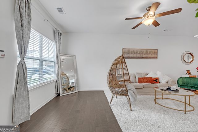 909 Ambient Way SW, Atlanta, GA 30331