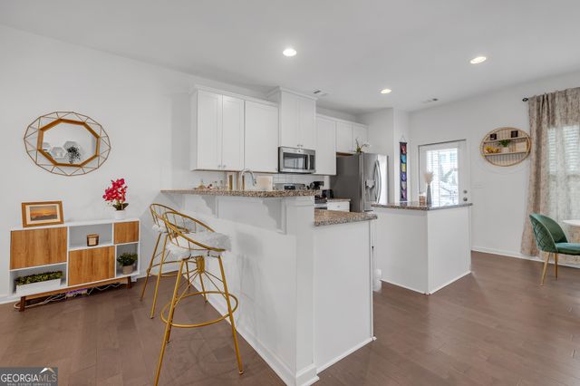 909 Ambient Way SW, Atlanta, GA 30331