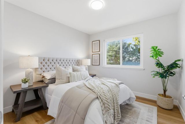 901 Swan Street, Foster City, CA 94404