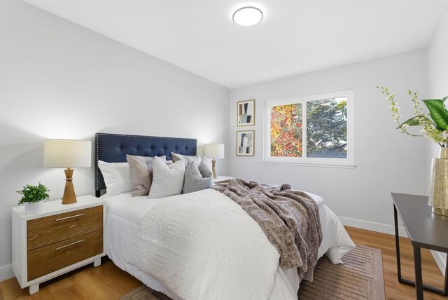 901 Swan Street, Foster City, CA 94404