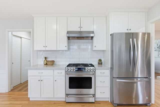 901 Swan Street, Foster City, CA 94404