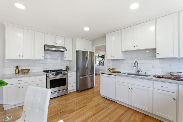 901 Swan Street, Foster City, CA 94404