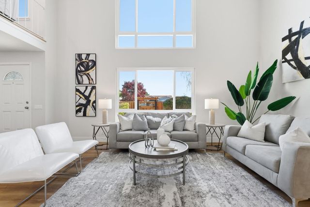 901 Swan Street, Foster City, CA 94404