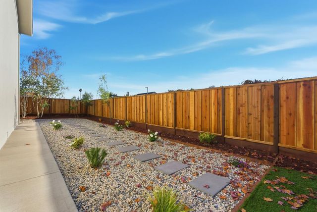 901 Swan Street, Foster City, CA 94404