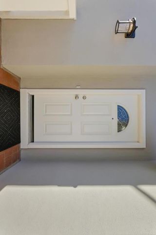 901 Swan Street, Foster City, CA 94404