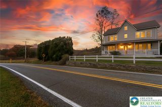 1772 Mahoning Drive West, Mahoning Twp, PA 18235