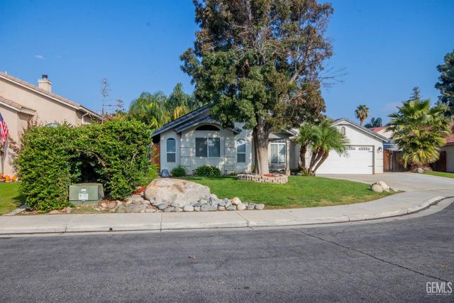 9508 Bard Court, Bakersfield, CA 93311