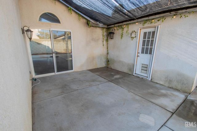 9508 Bard Court, Bakersfield, CA 93311