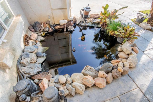 9508 Bard Court, Bakersfield, CA 93311