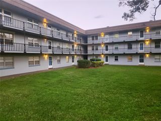 333 LAKE HOWARD DRIVE NW 201C, Winter Haven, FL 33880