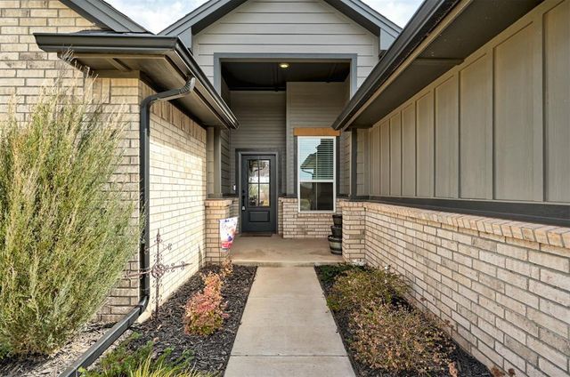 1196 Maverick Pass, Piedmont, OK 73078