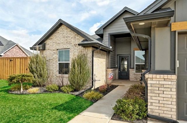 1196 Maverick Pass, Piedmont, OK 73078