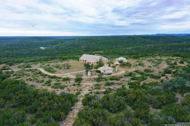 0 Pr 2412, Hondo, TX 78861