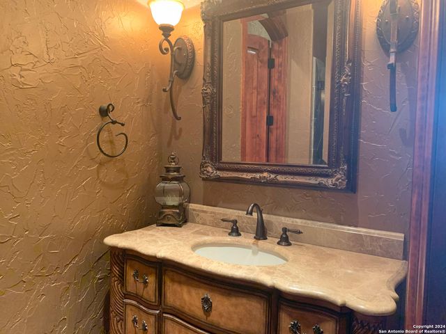 0 Pr 2412, Hondo, TX 78861