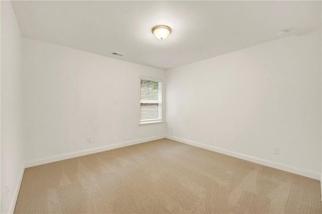 5665 Valley Loop, Fairburn, GA 30213