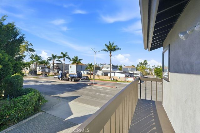 100 Electric, Seal Beach, CA 90740