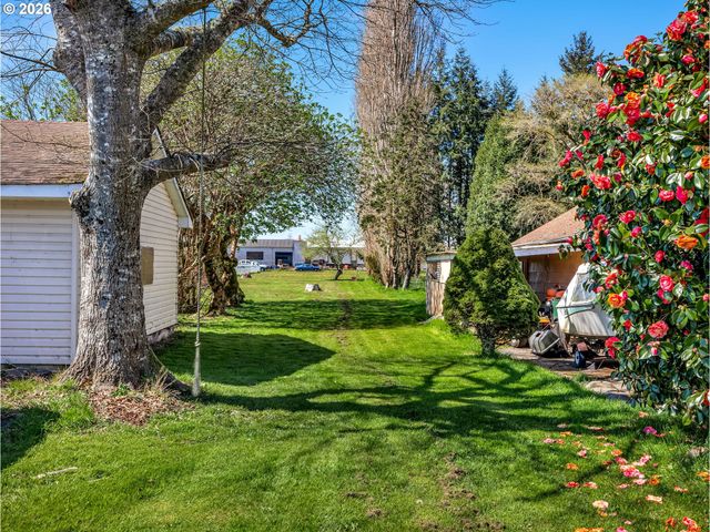92277 YOUNGS RIVER Rd, Astoria, OR 97103