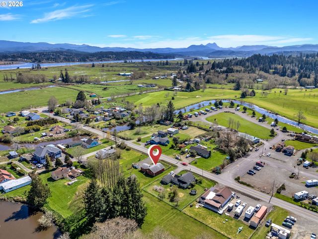 92277 YOUNGS RIVER Rd, Astoria, OR 97103
