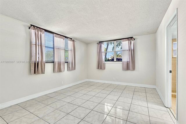 1830 Dixieanna St 102, Hollywood, FL 33020