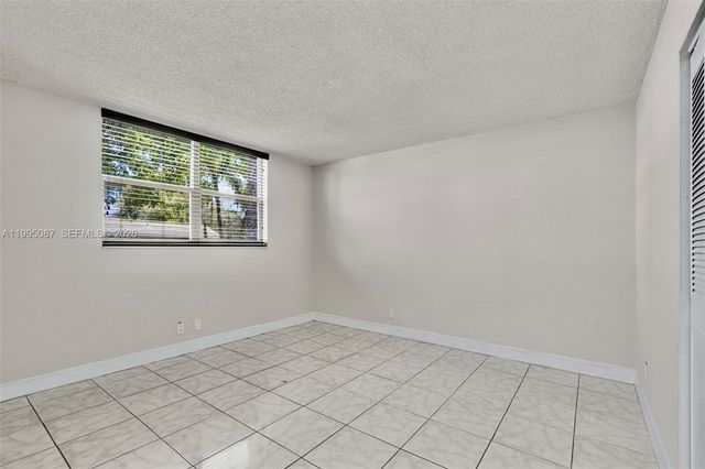 1830 Dixieanna St 102, Hollywood, FL 33020