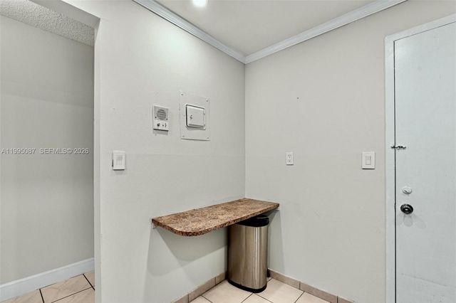 1830 Dixieanna St 102, Hollywood, FL 33020