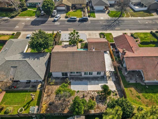 2320 Lido Circle, Stockton, CA 95207