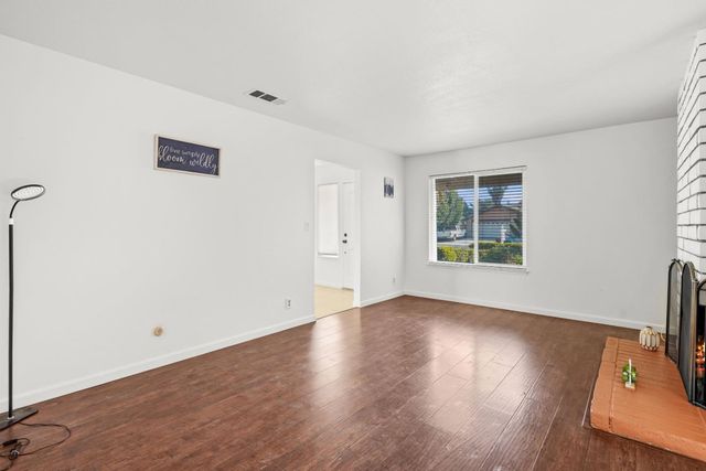 2320 Lido Circle, Stockton, CA 95207