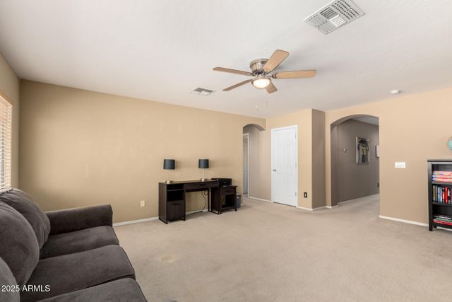 18402 E OAK HILL Lane, Queen Creek, AZ 85142