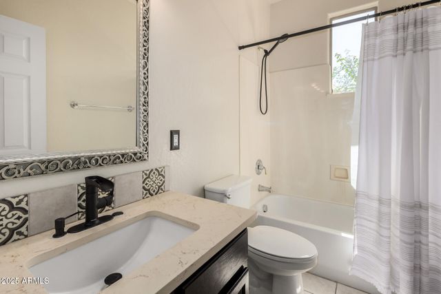 18402 E OAK HILL Lane, Queen Creek, AZ 85142