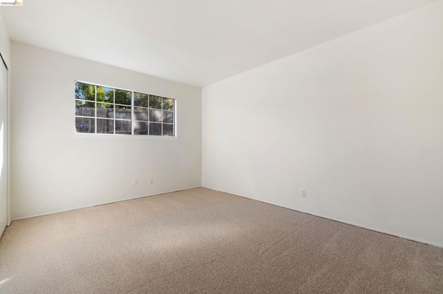 2942 Roosevelt Ln, Antioch, CA 94509