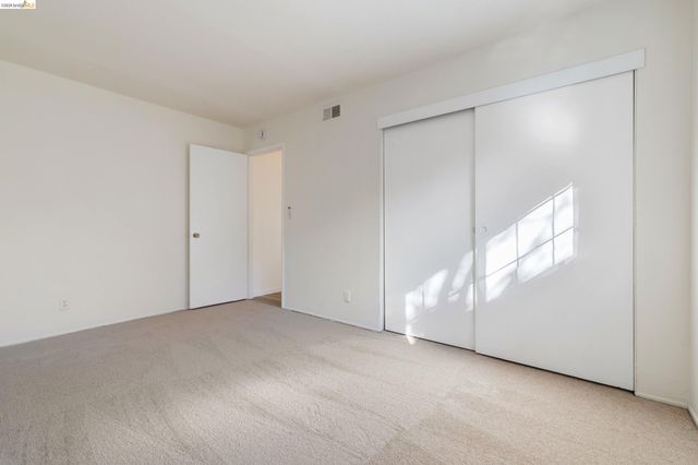 2942 Roosevelt Ln, Antioch, CA 94509