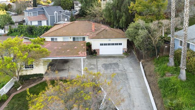2942 Roosevelt Ln, Antioch, CA 94509