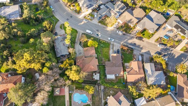 2942 Roosevelt Ln, Antioch, CA 94509