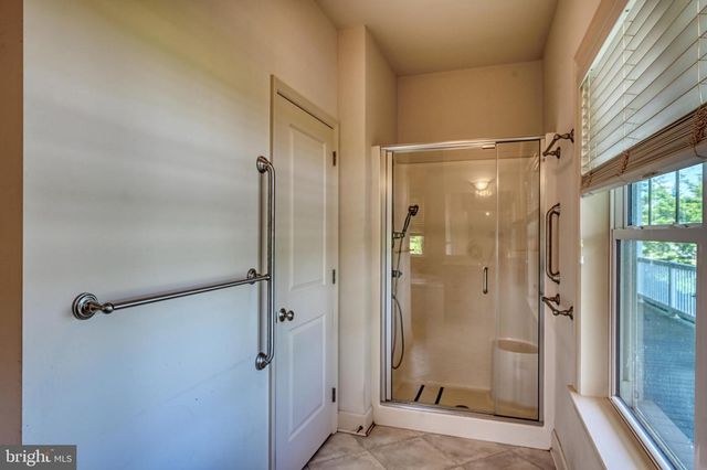 484 RACE RD, Richland, PA 17087