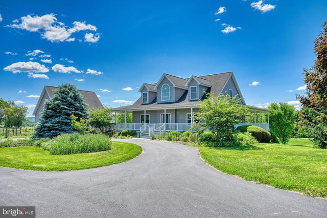 484 RACE RD, Richland, PA 17087