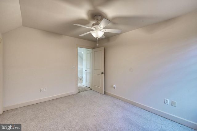 484 RACE RD, Richland, PA 17087