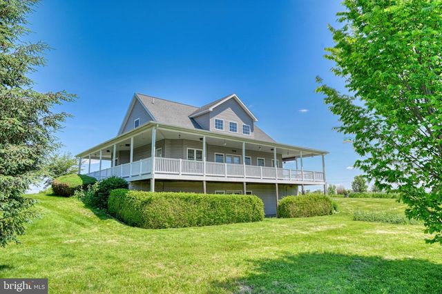 484 RACE RD, Richland, PA 17087