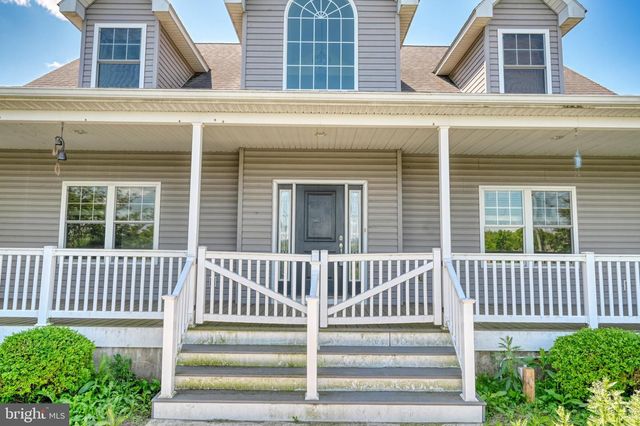 484 RACE RD, Richland, PA 17087